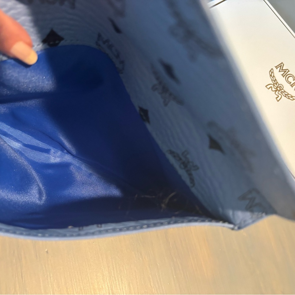 MCM Blue and Black Monogram Envelope Clutch GWP - Picture 6 of 6